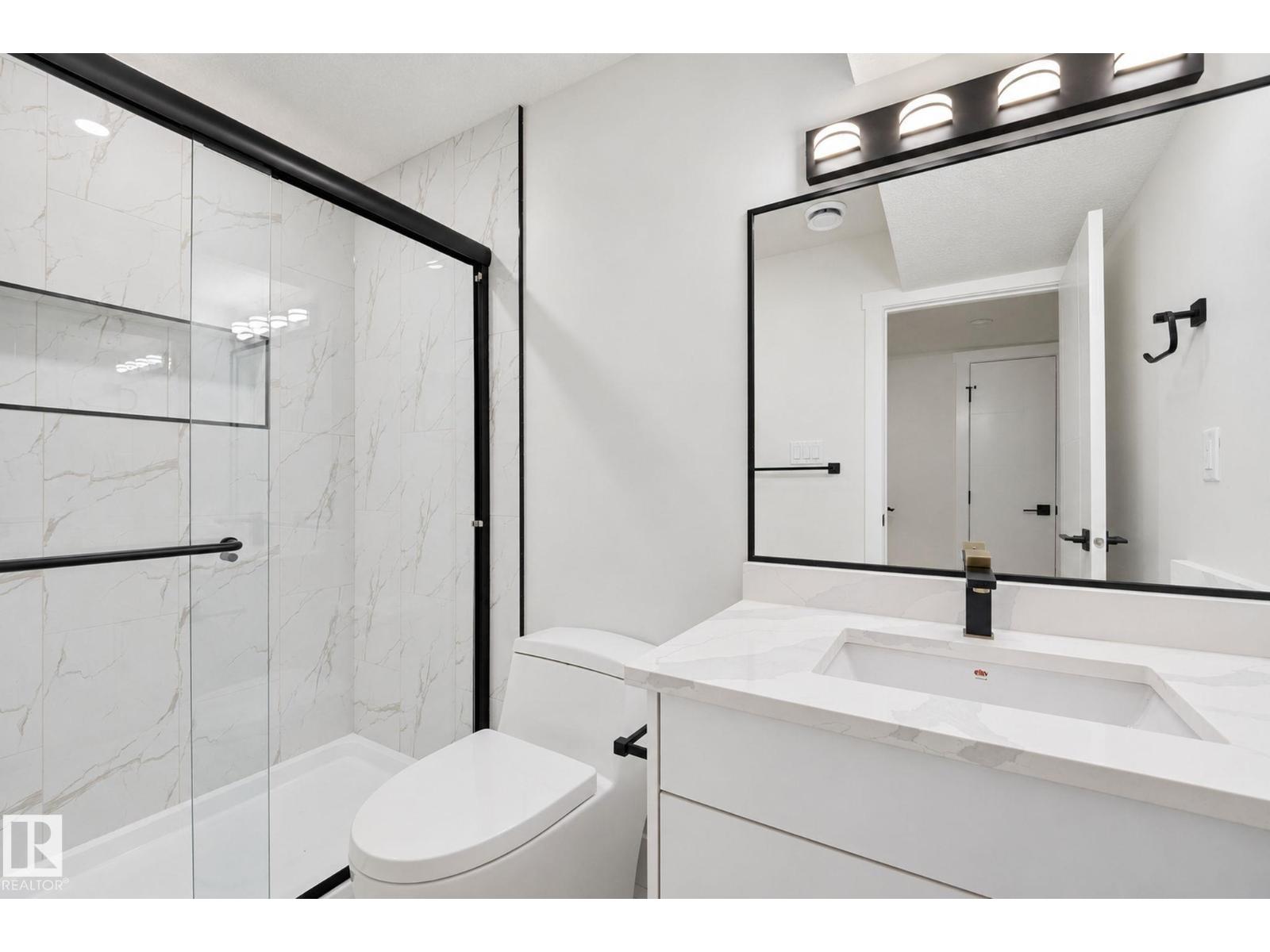 16507 91 Av Nw Property Photo 32