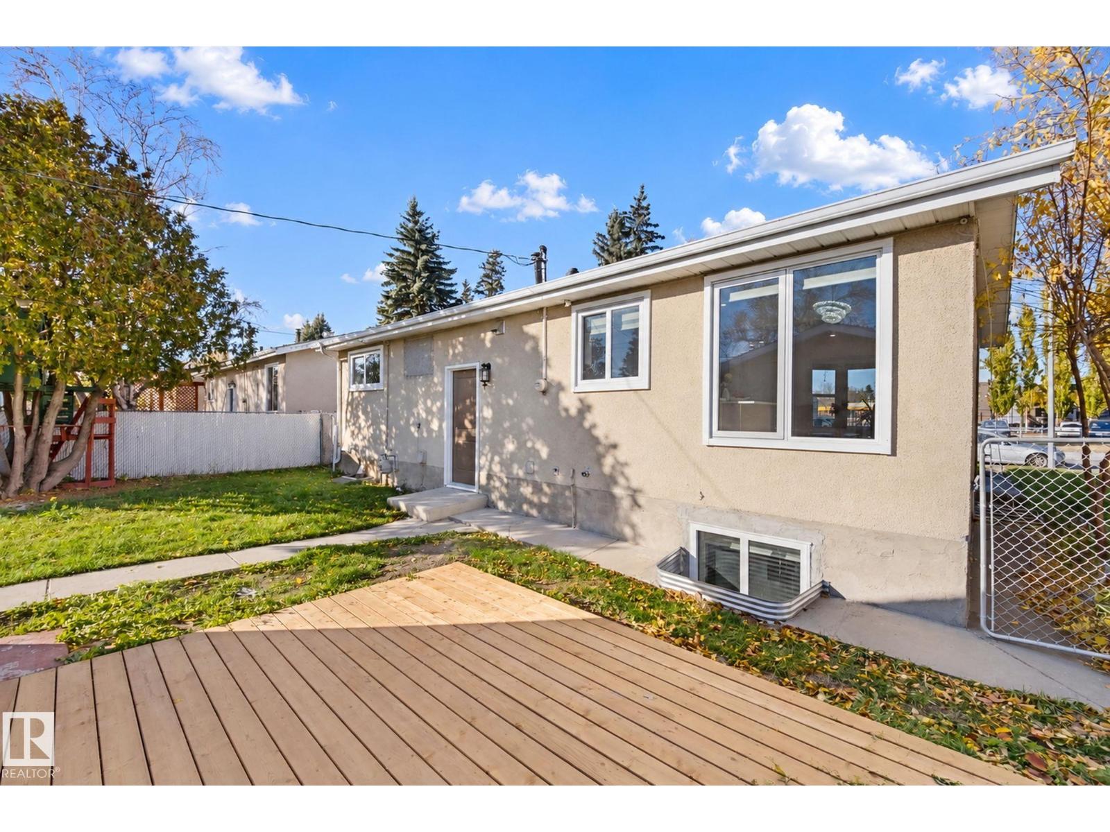 16507 91 Av Nw Property Photo 40