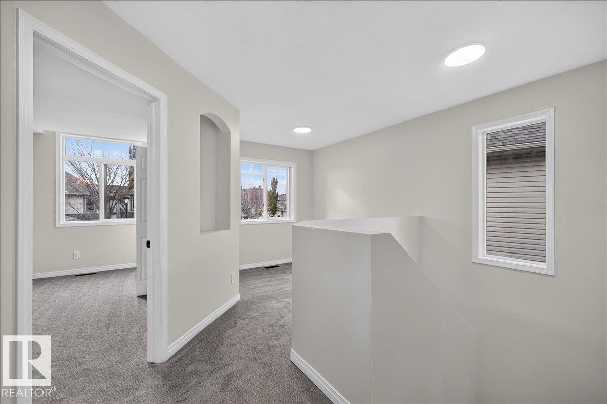 #49 1128 156 St Nw Property Photo 25