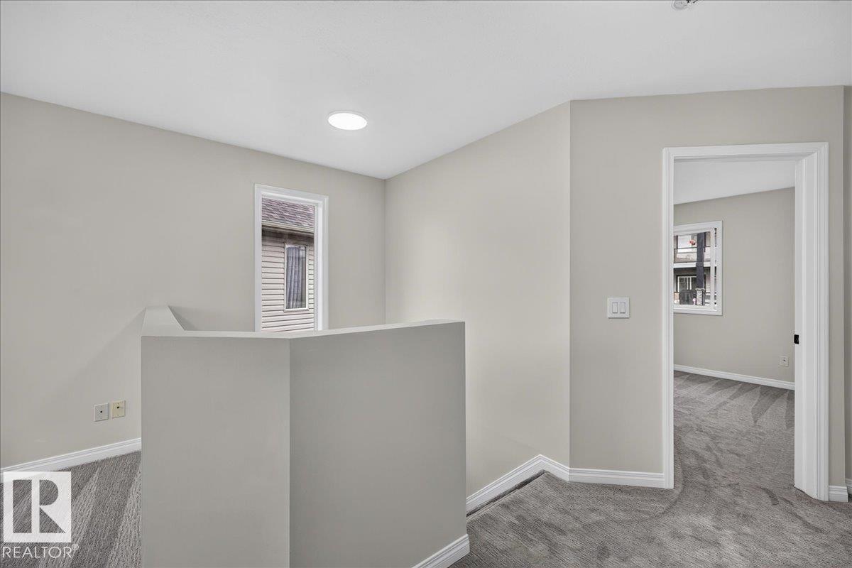 #49 1128 156 St Nw Property Photo 26