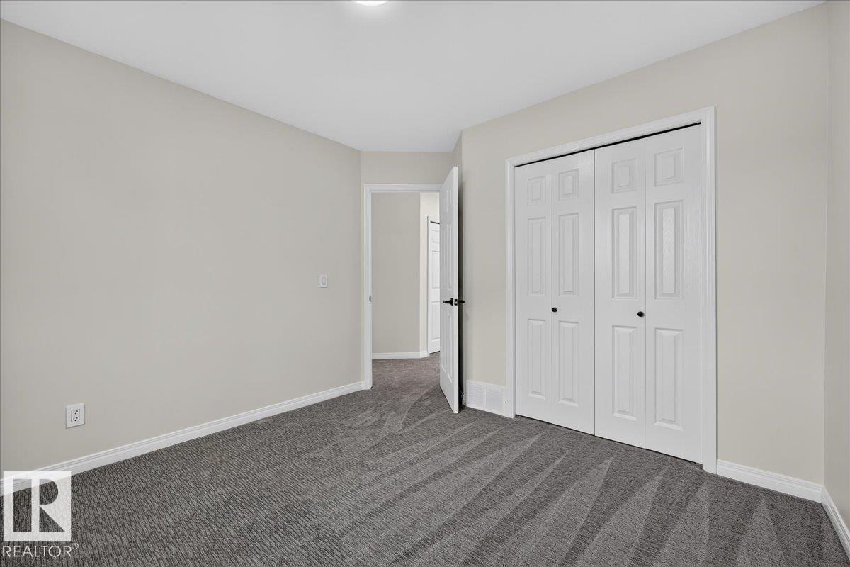 #49 1128 156 St Nw Property Photo 34