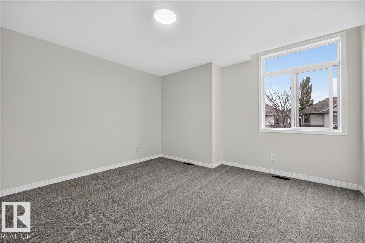 #49 1128 156 St Nw Property Photo 35