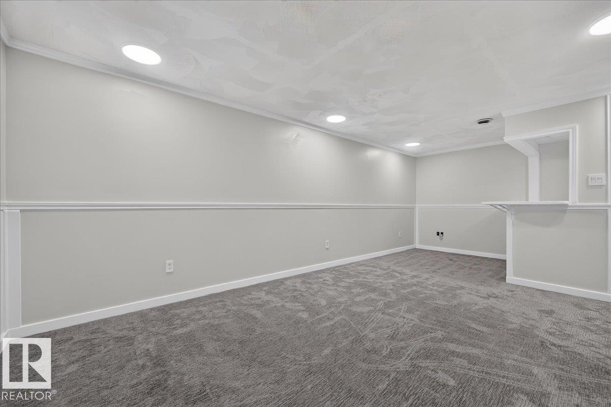 #49 1128 156 St Nw Property Photo 44
