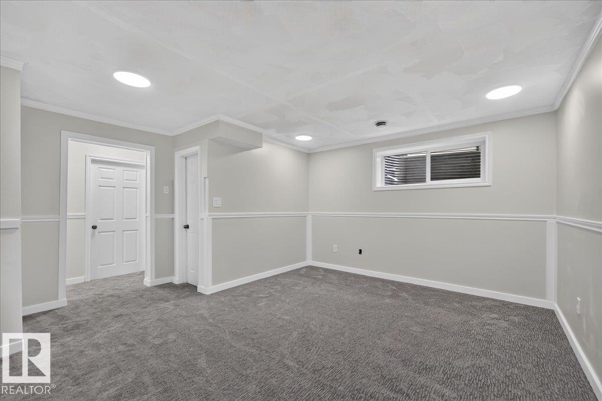 #49 1128 156 St Nw Property Photo 47