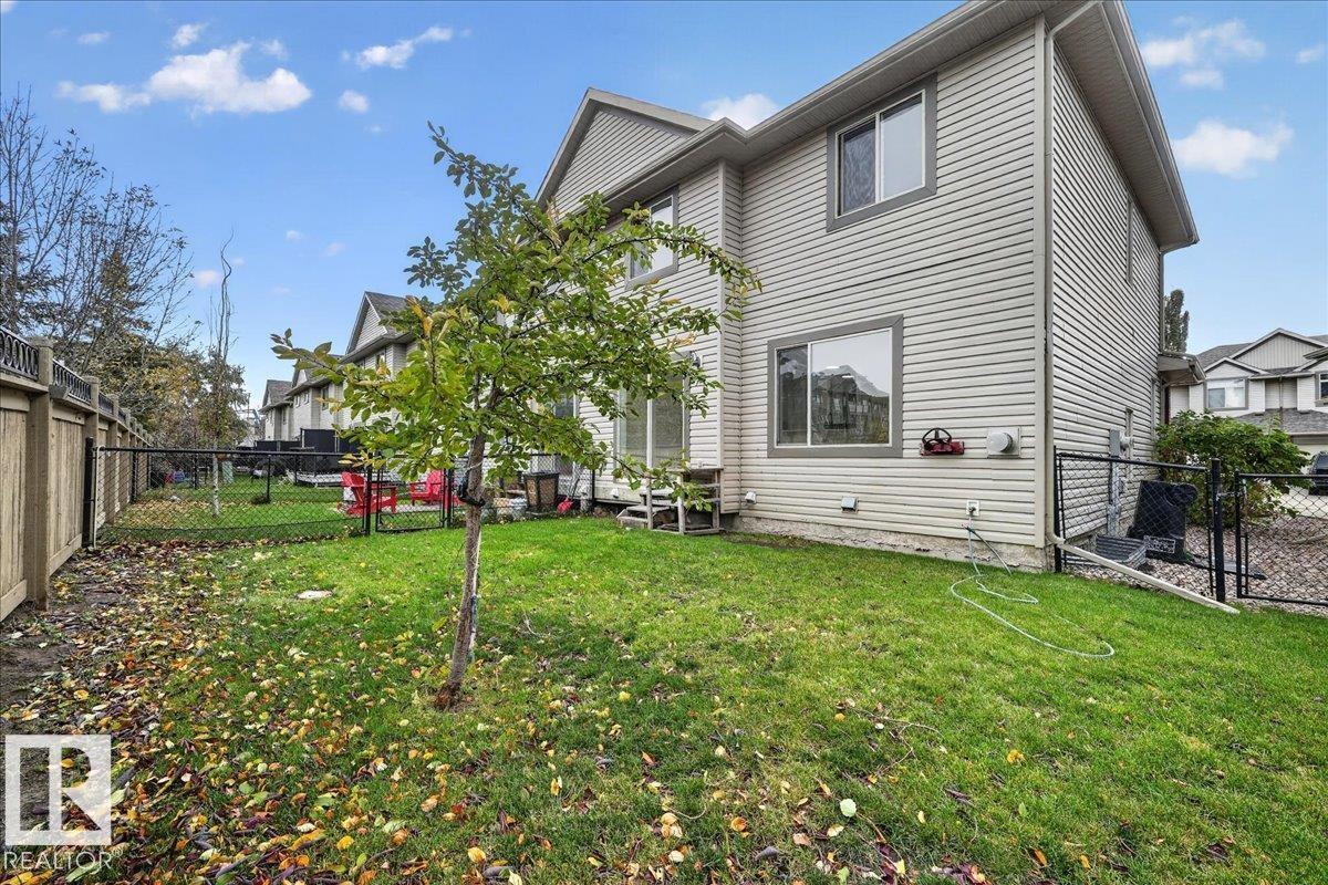 #49 1128 156 St Nw Property Photo 51