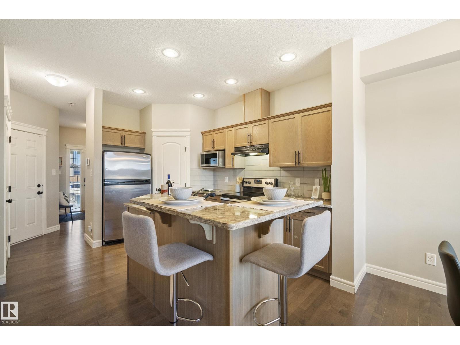 17011 38 St Nw Property Photo 4