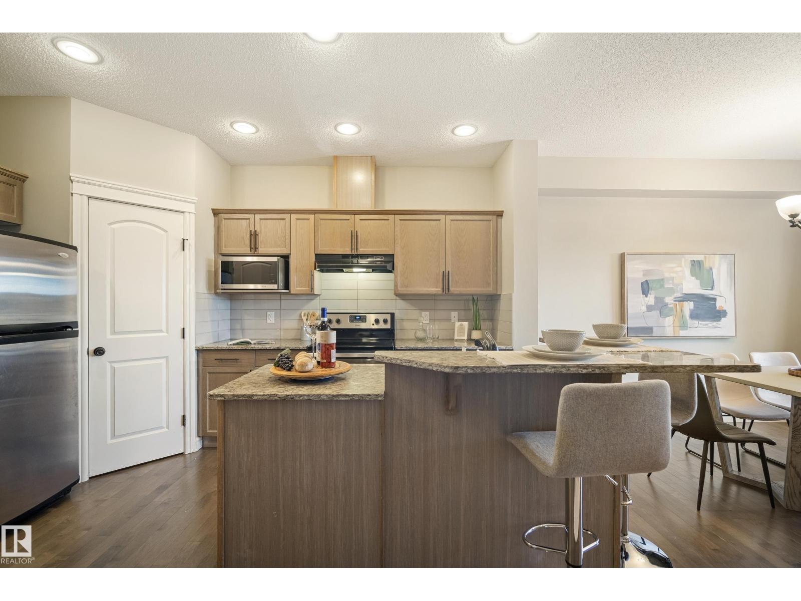 17011 38 St Nw Property Photo 5