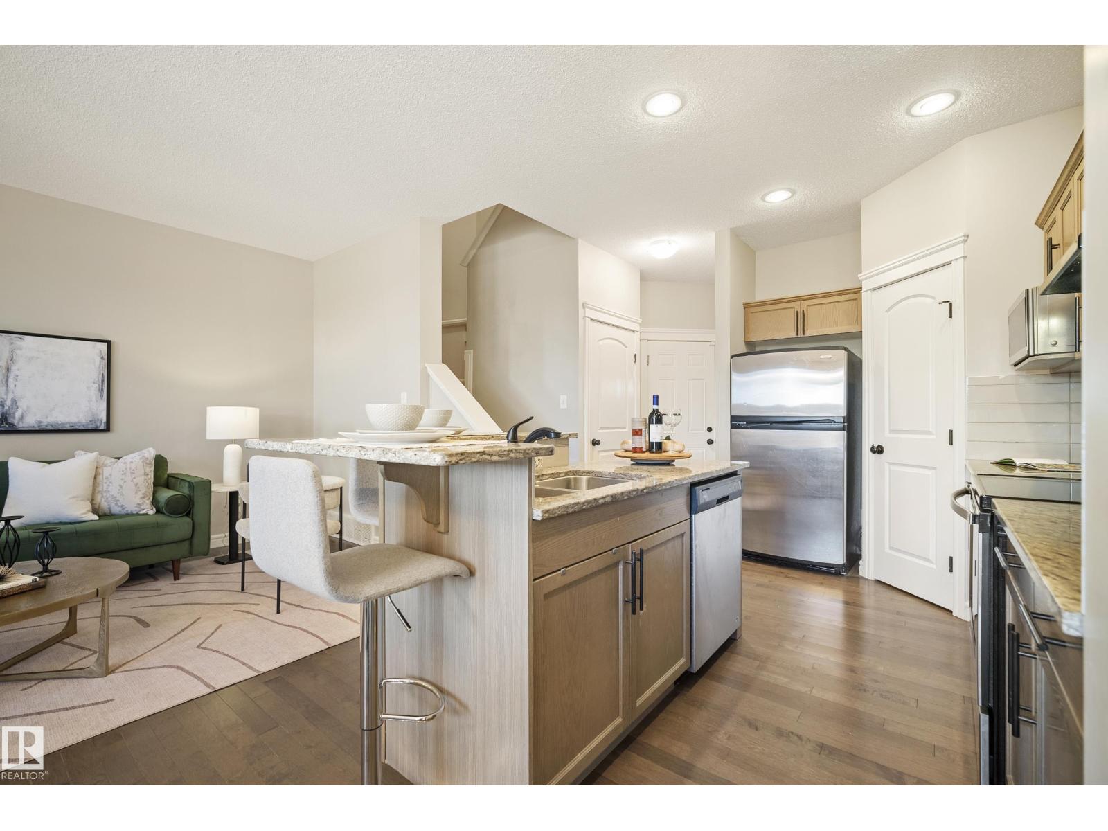 17011 38 St Nw Property Photo 6