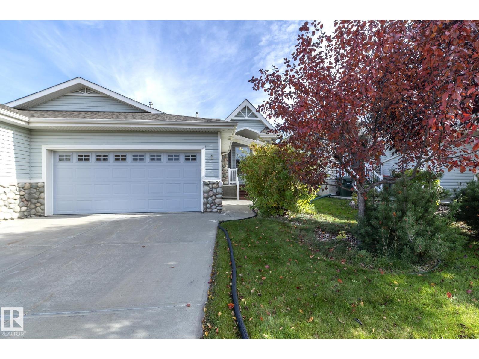 2 Briarwood Vg Property Photo 1