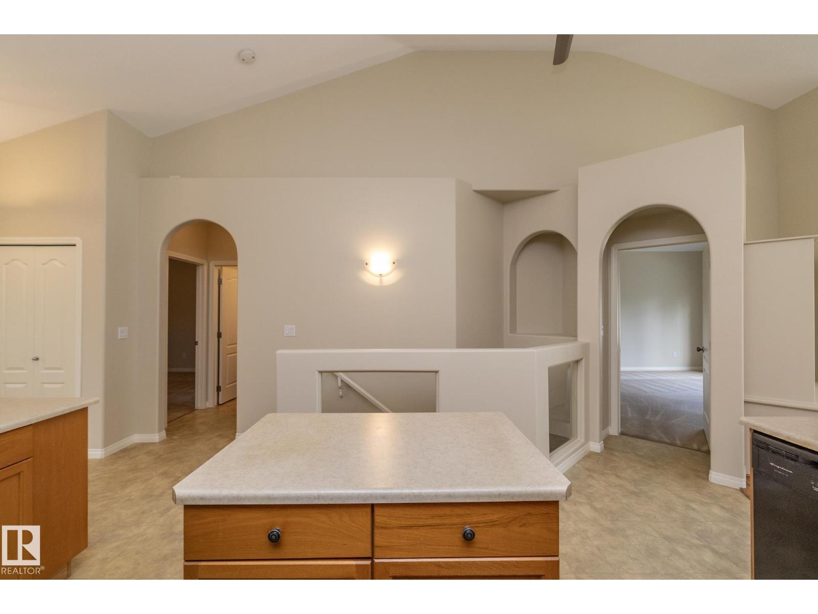 2 Briarwood Vg Property Photo 15
