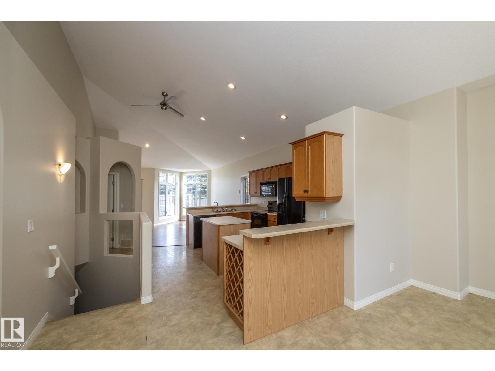 2 Briarwood Vg Property Photo 28