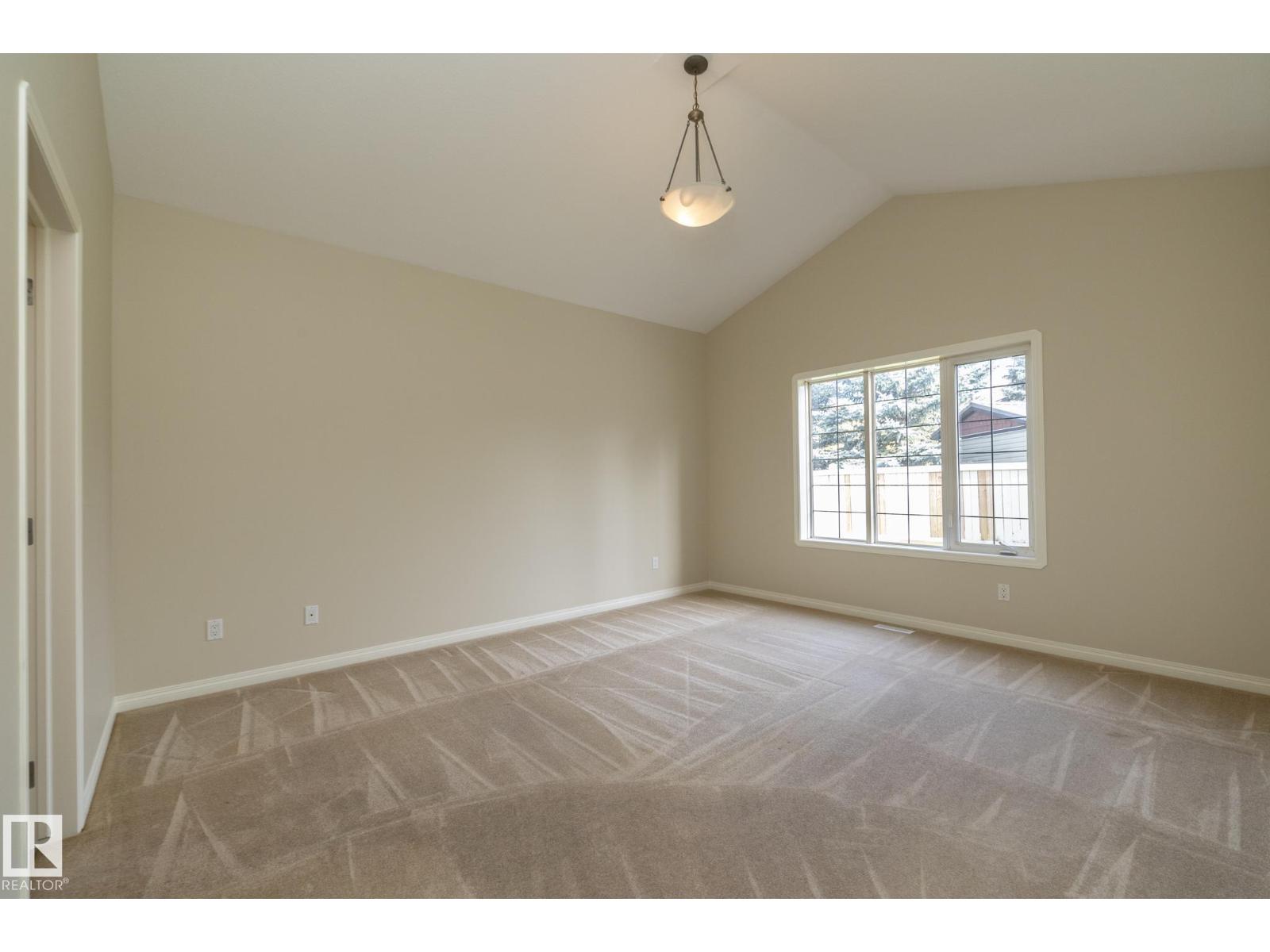 2 Briarwood Vg Property Photo 32