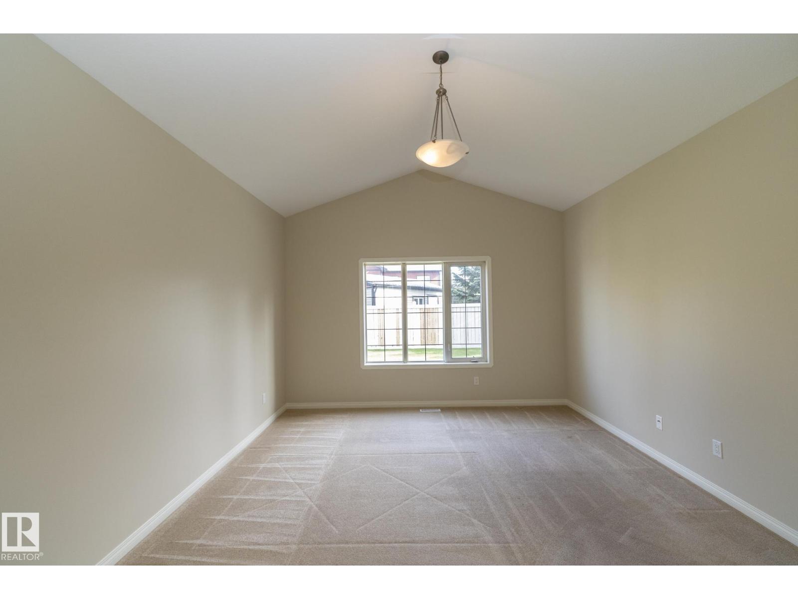 2 Briarwood Vg Property Photo 34