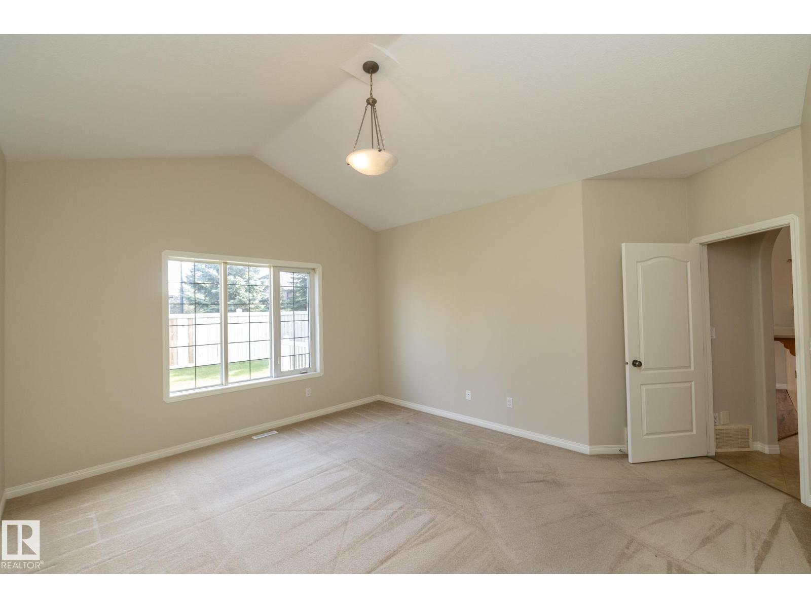 2 Briarwood Vg Property Photo 35
