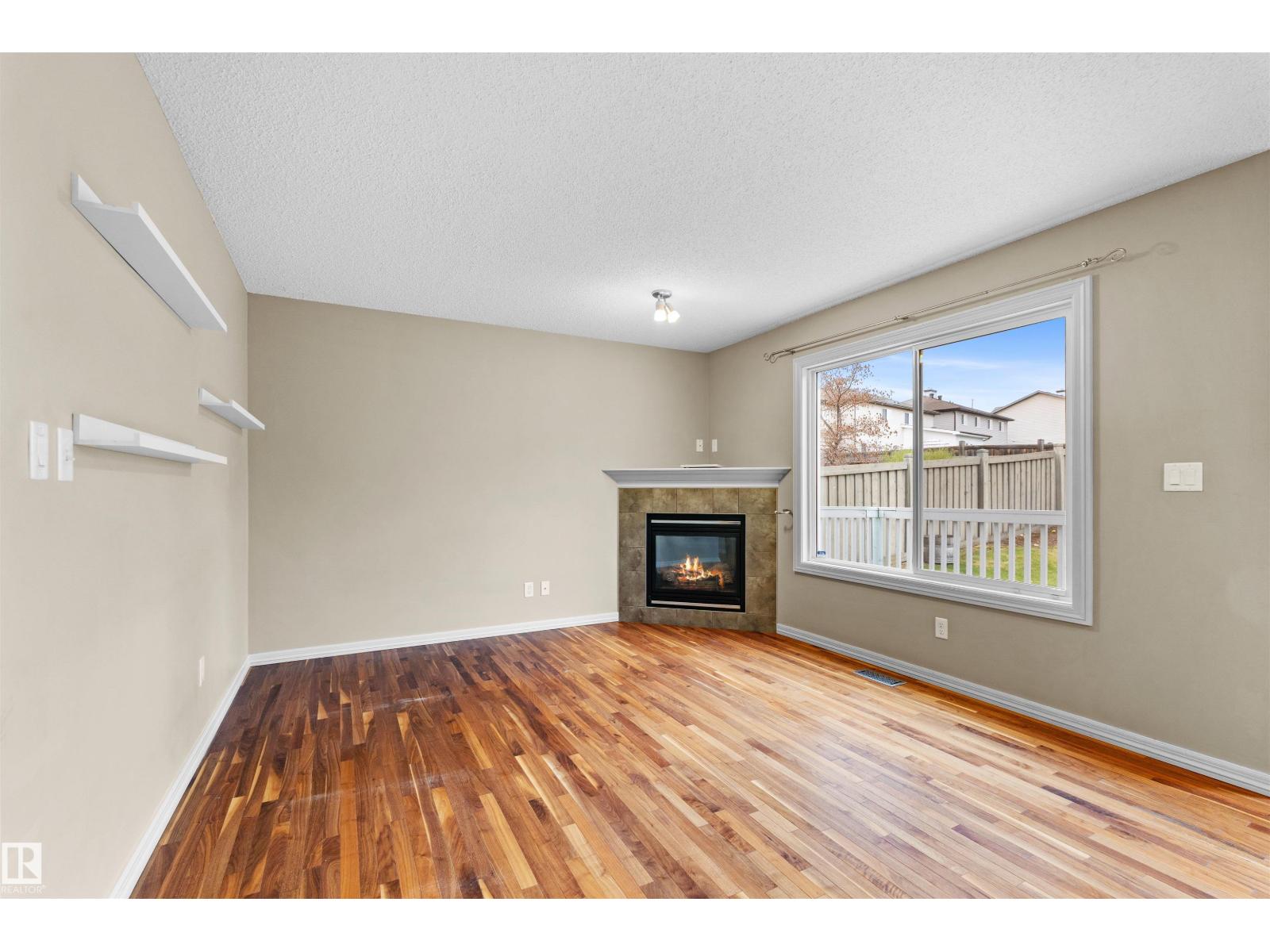 4816 213 St Nw Property Photo 7