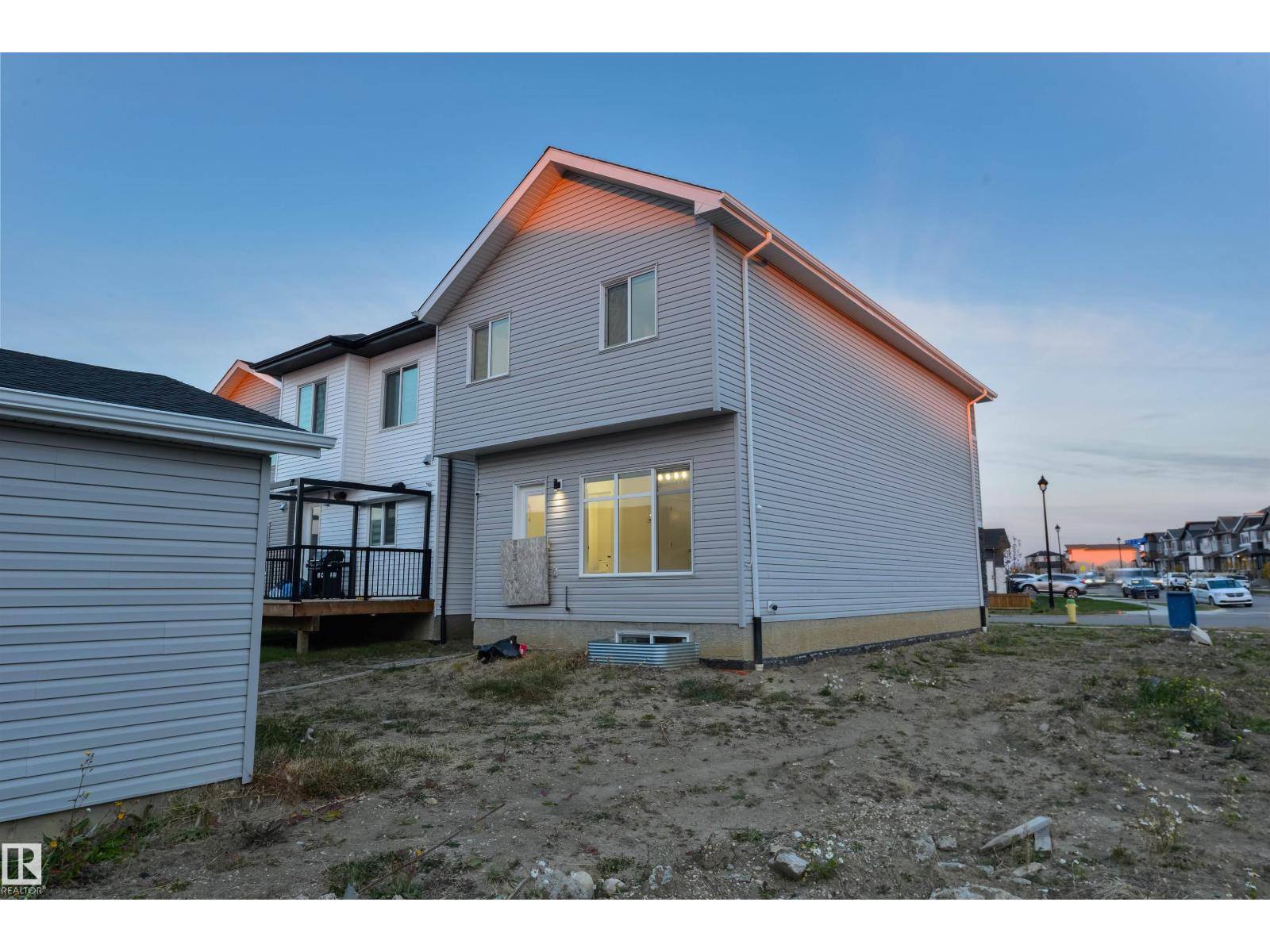4373 37 St Property Photo 33
