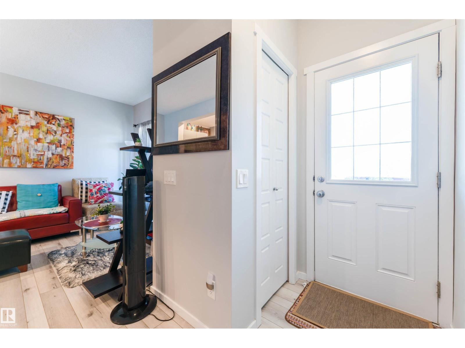 6004 11 Rosenthal Wy Nw Nw Property Photo 4