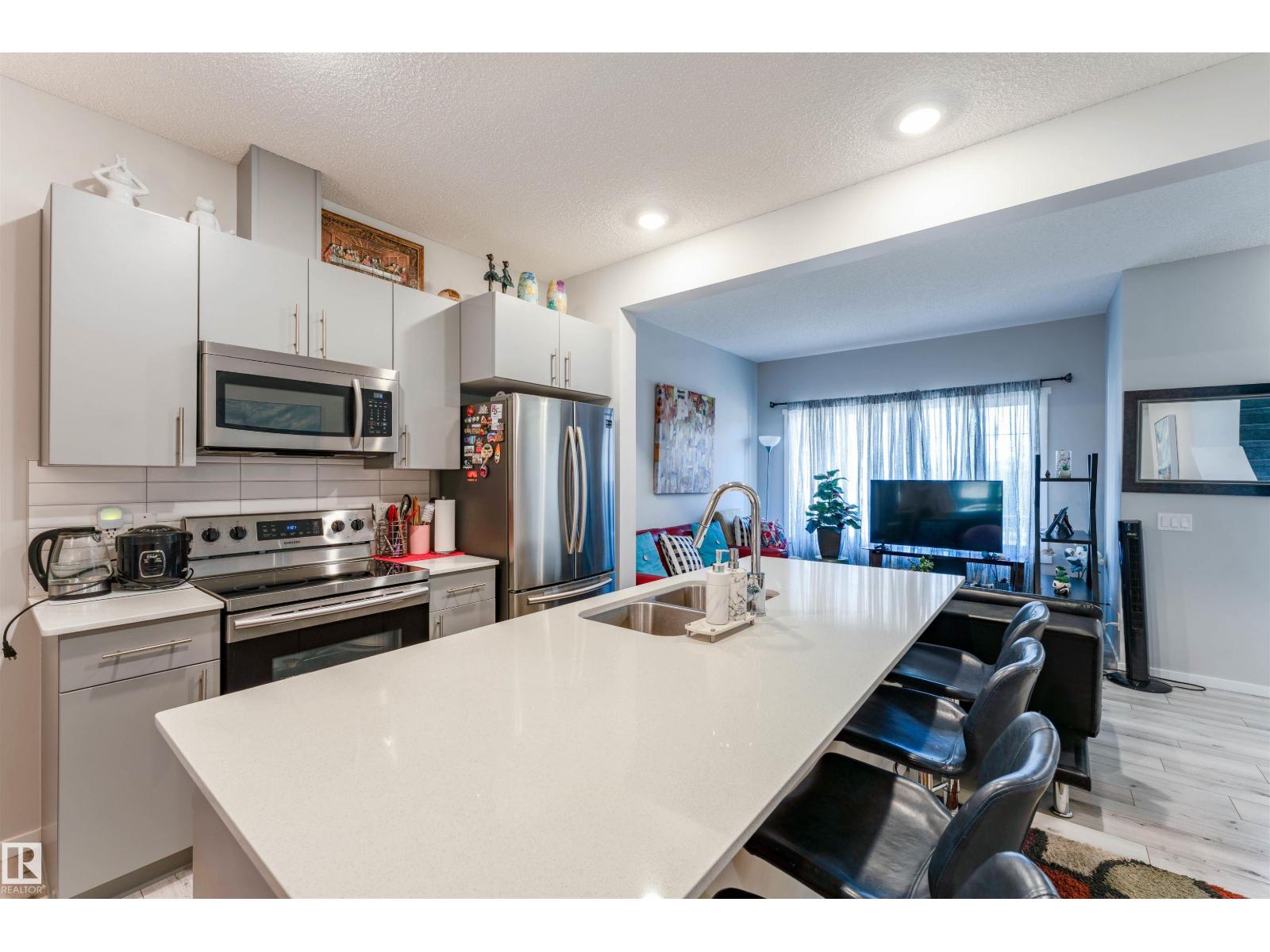 6004 11 Rosenthal Wy Nw Nw Property Photo 15
