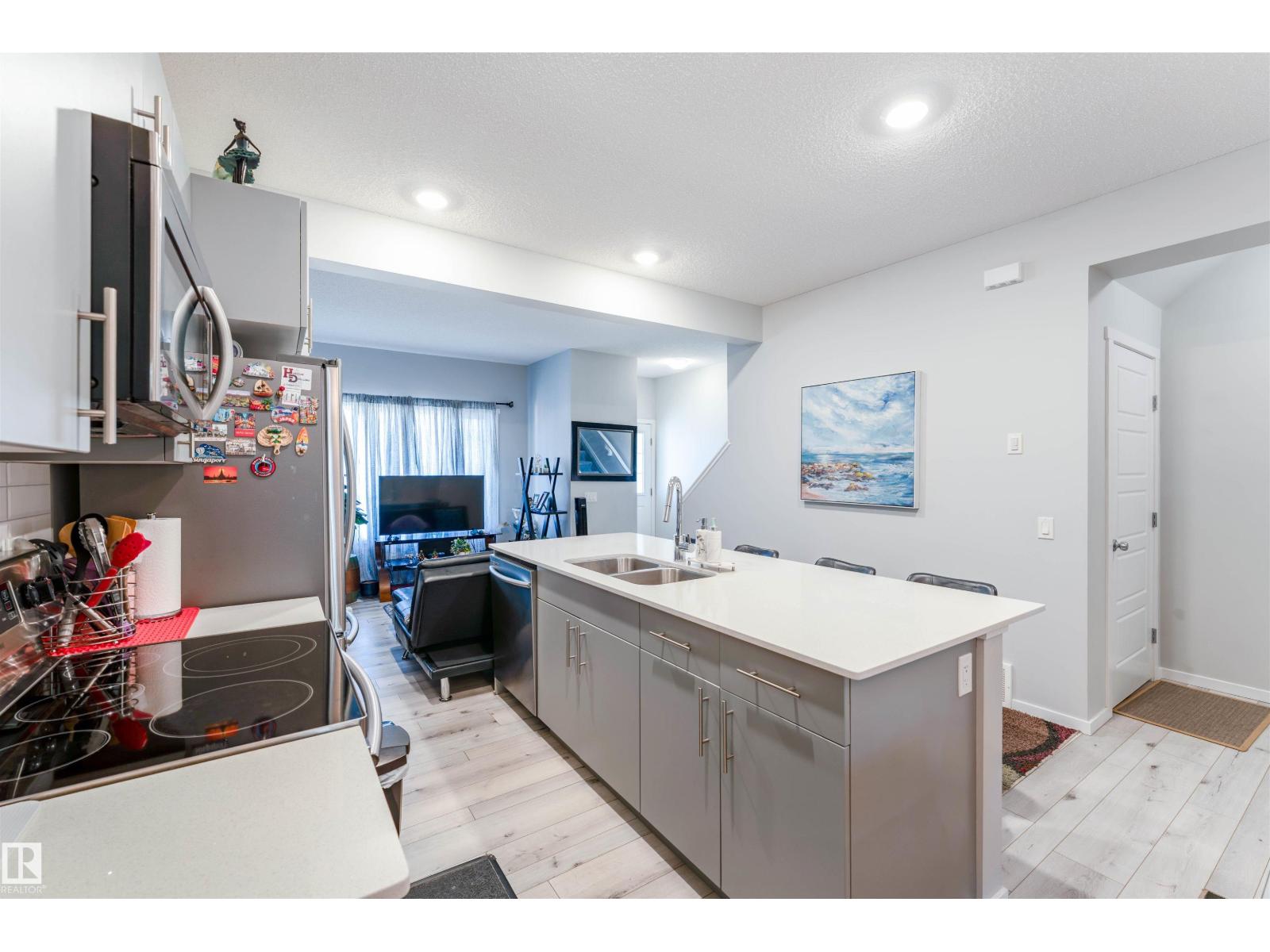 6004 11 Rosenthal Wy Nw Nw Property Photo 16