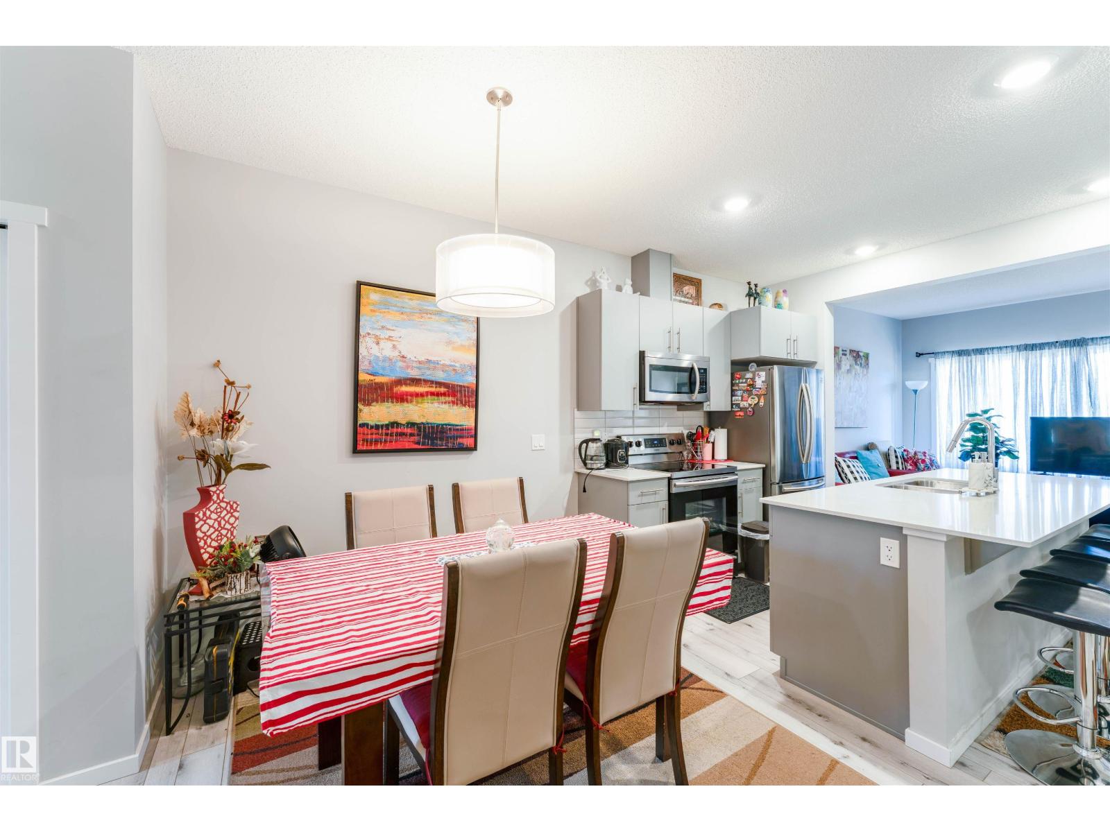 6004 11 Rosenthal Wy Nw Nw Property Photo 24