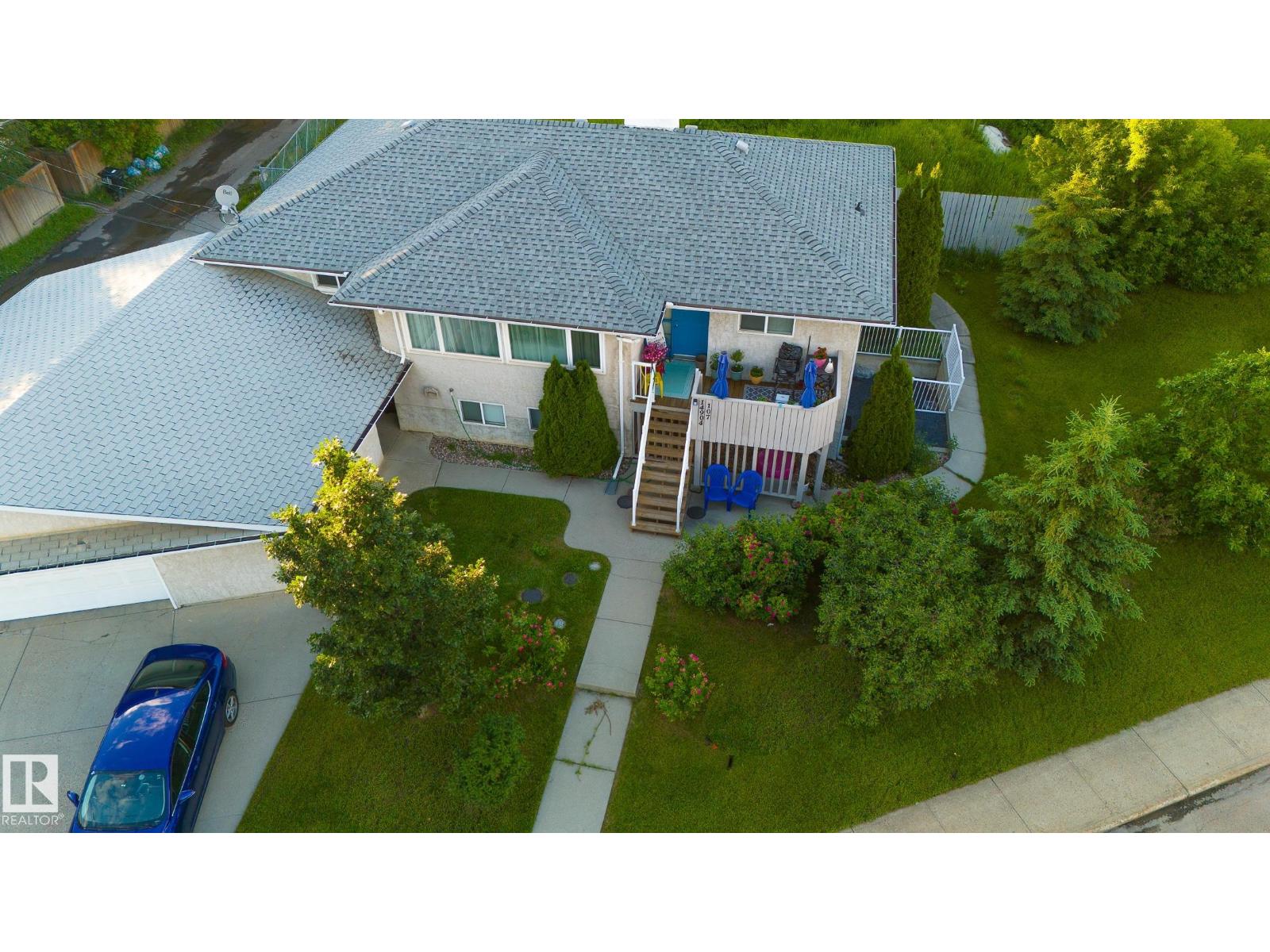 14904 107 Av Nw Property Photo 1