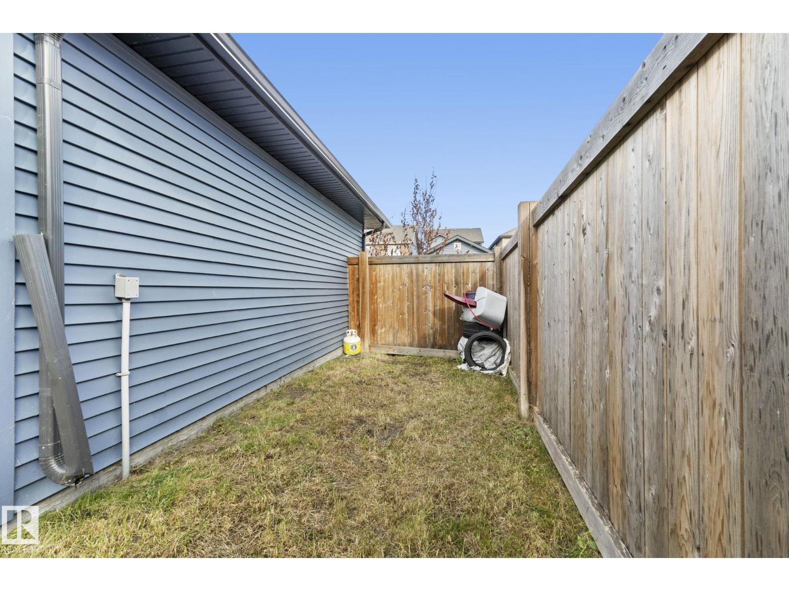 381 Orchards Bv Sw Property Photo 51