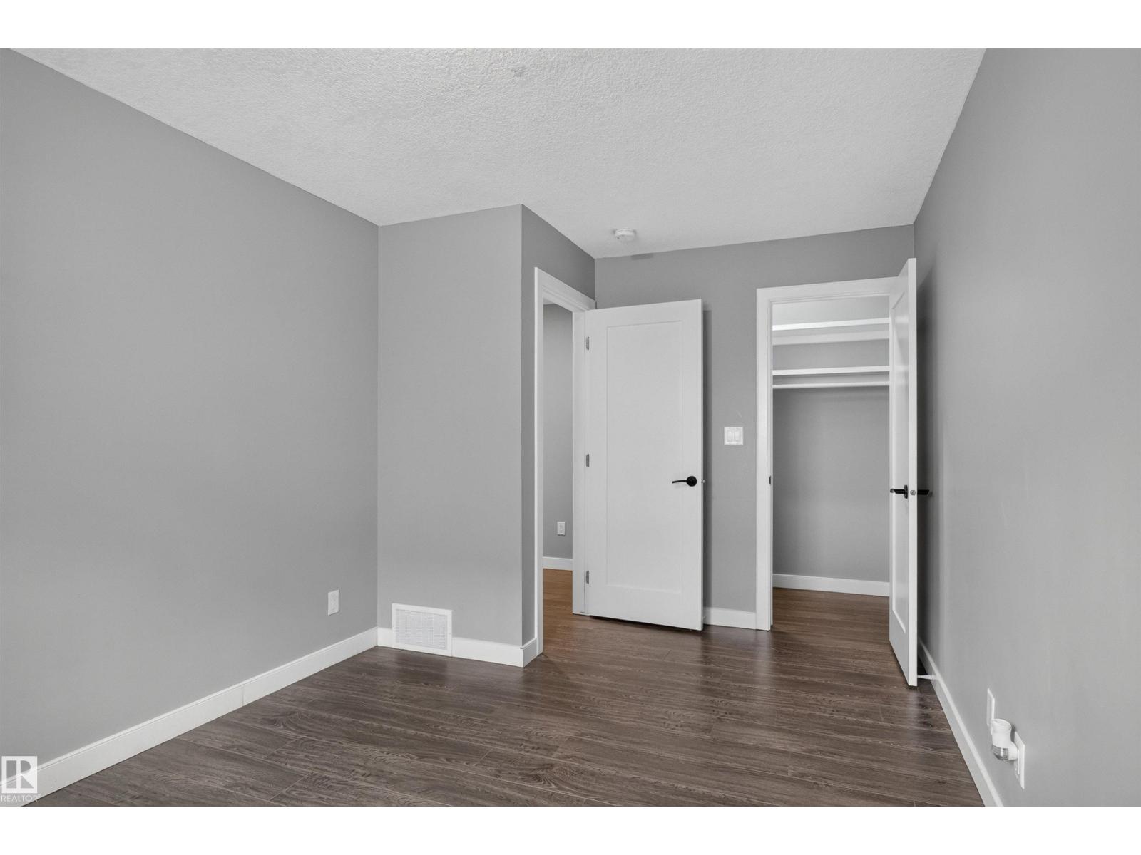 9526 109a Av Nw Property Photo 24