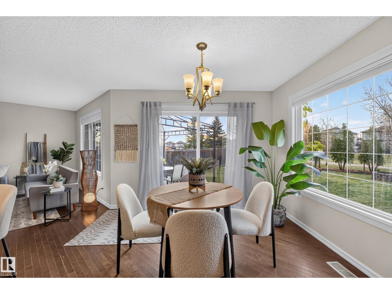 7 Bremner Property Photo 16