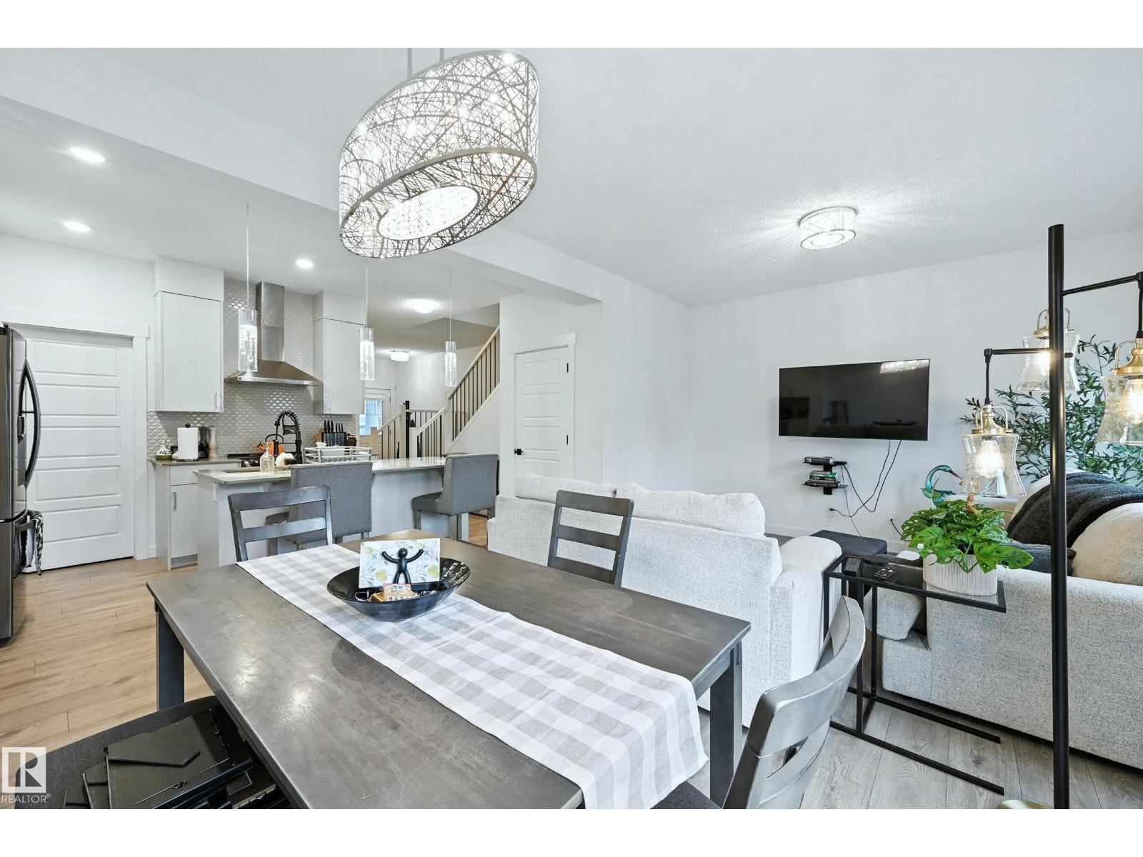 16603 31 Av Sw Property Photo 7