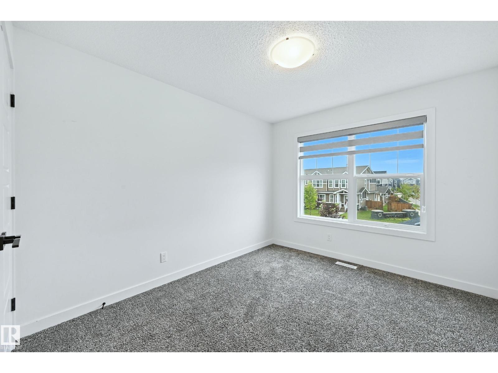 16603 31 Av Sw Property Photo 17