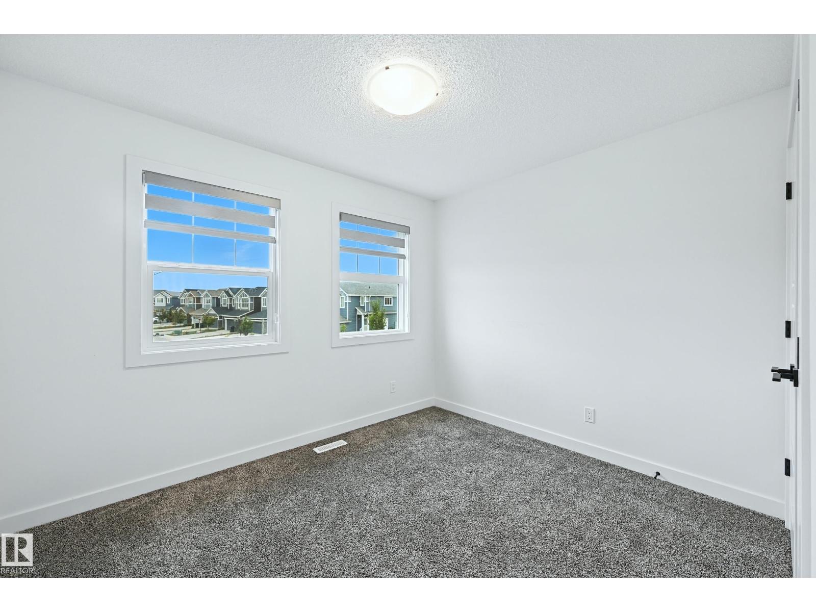 16603 31 Av Sw Property Photo 19