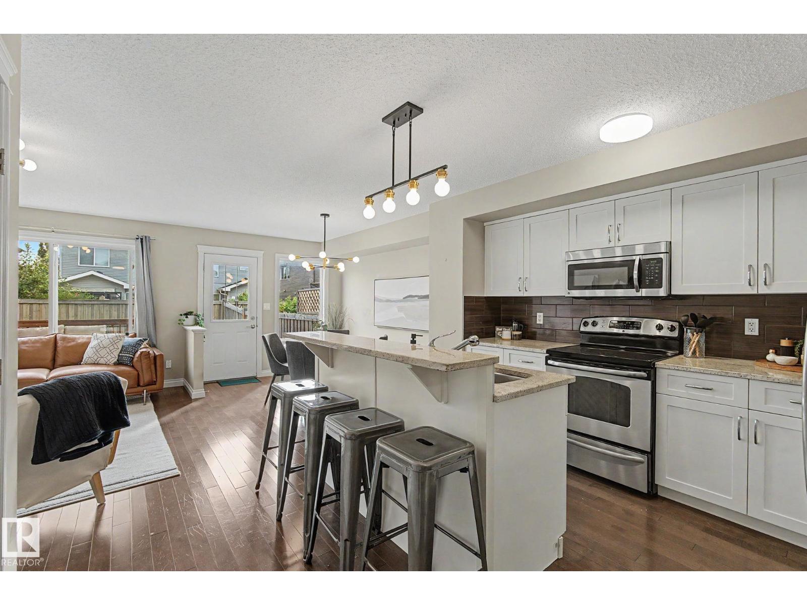 1135 177 St Sw Property Photo 6