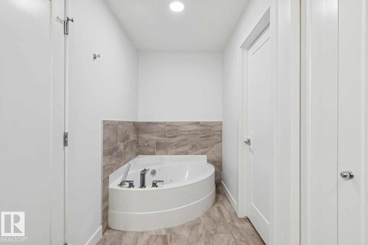 #502 1316 Windermere Wy Sw Property Photo 31