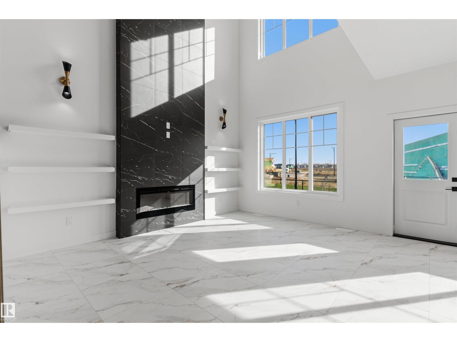 4282 Charles Cl Sw Property Photo 2