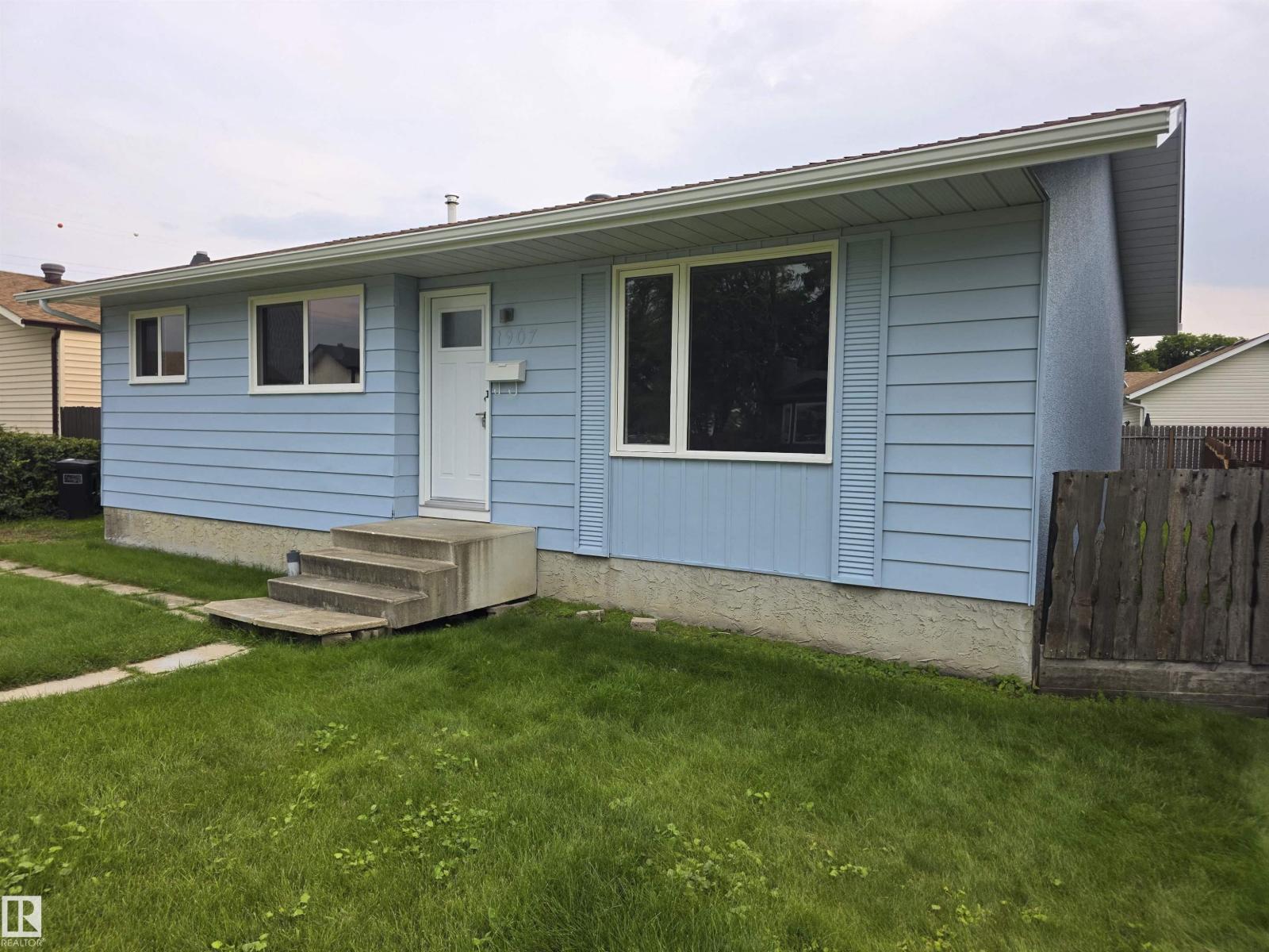 1907 145a Av Nw Property Photo 1