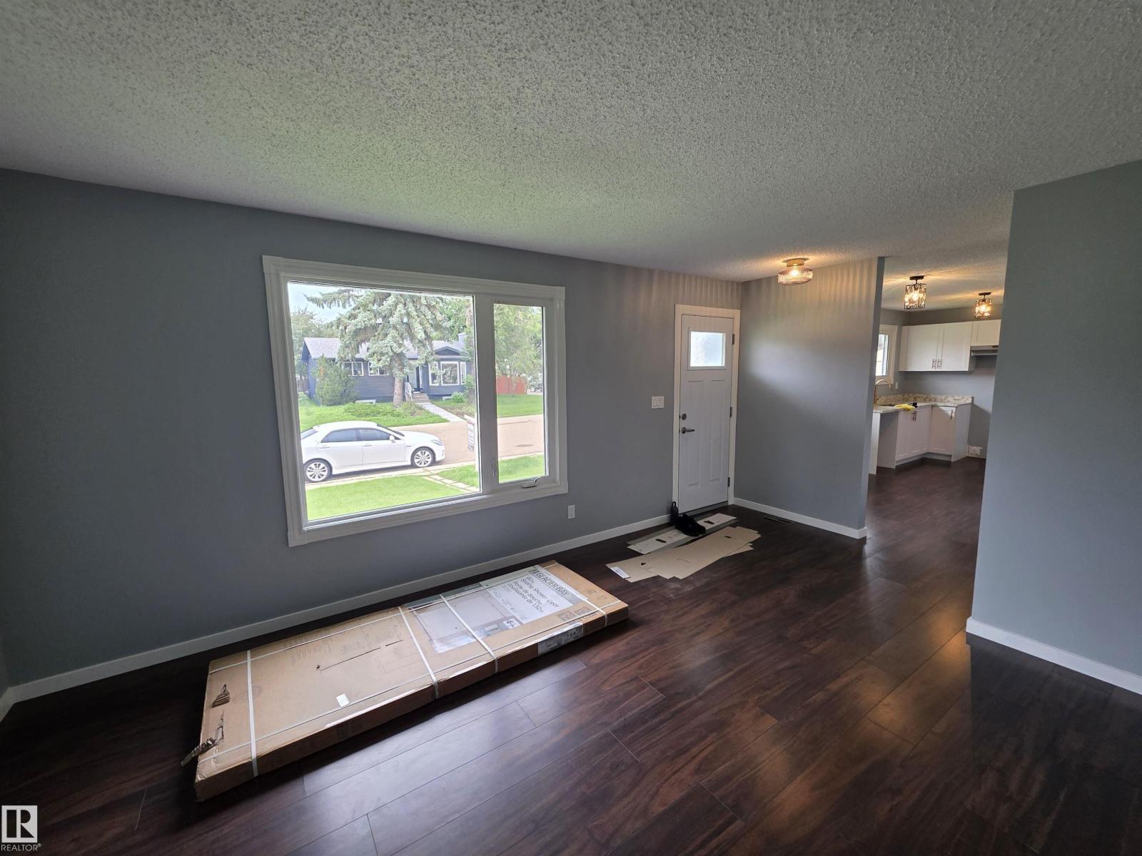 1907 145a Av Nw Property Photo 10