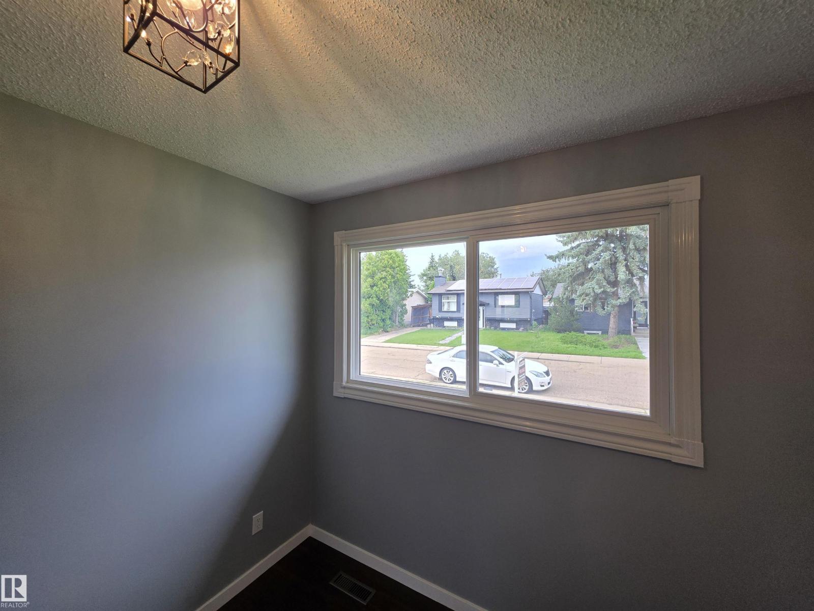 1907 145a Av Nw Property Photo 11