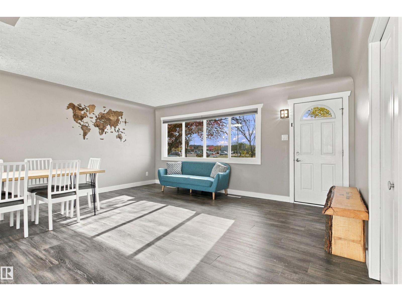 5312 101 Av Nw Property Photo 5