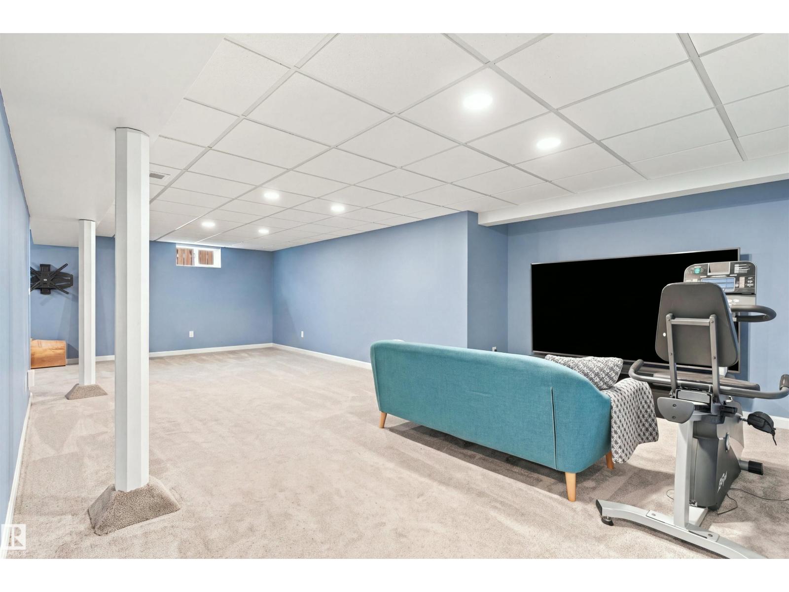 5312 101 Av Nw Property Photo 28