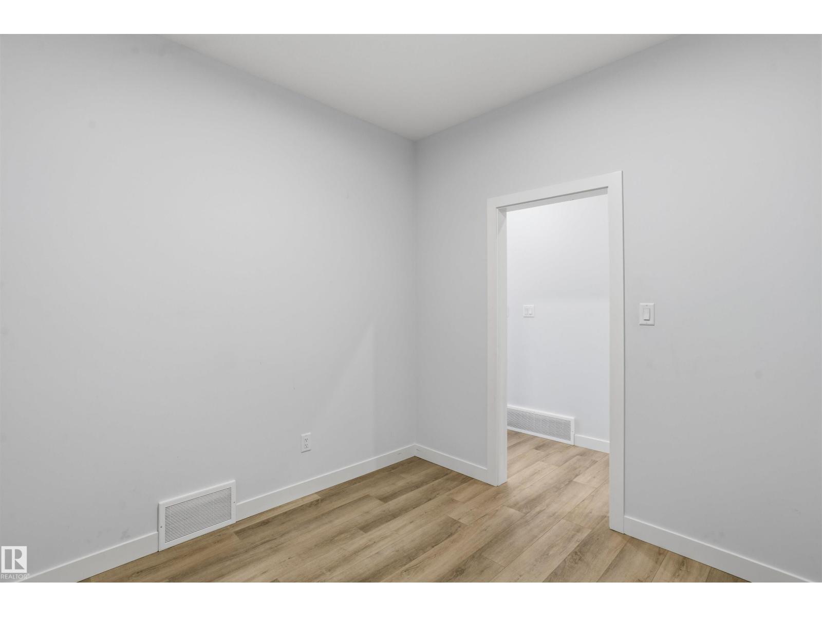 2045 209a St Nw Property Photo 12