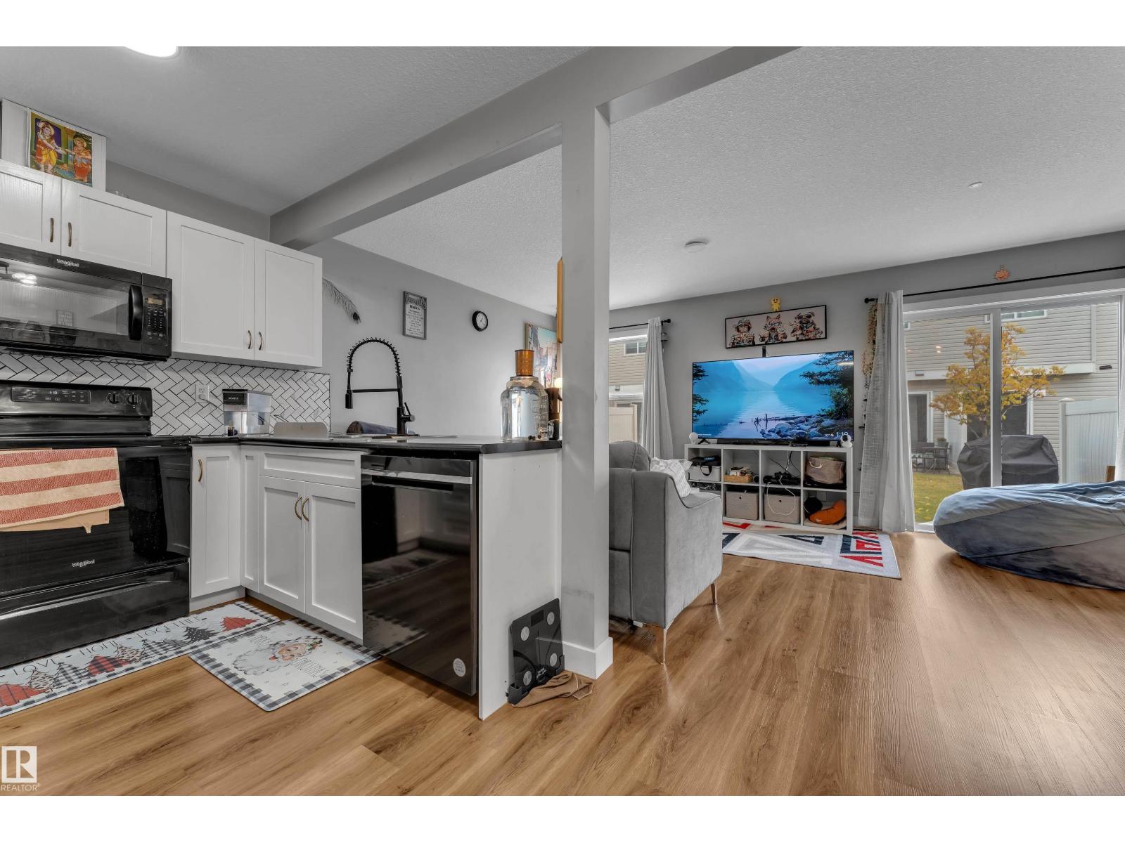 #100 150 Edwards Dr Sw Property Photo 10