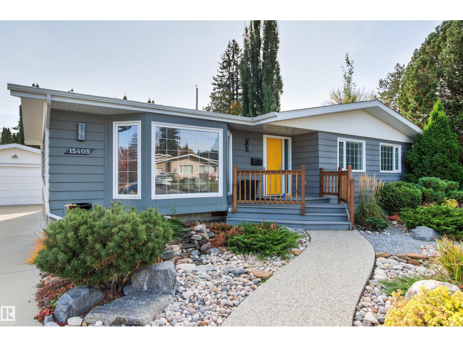 15405 75 Av Nw Property Photo 1