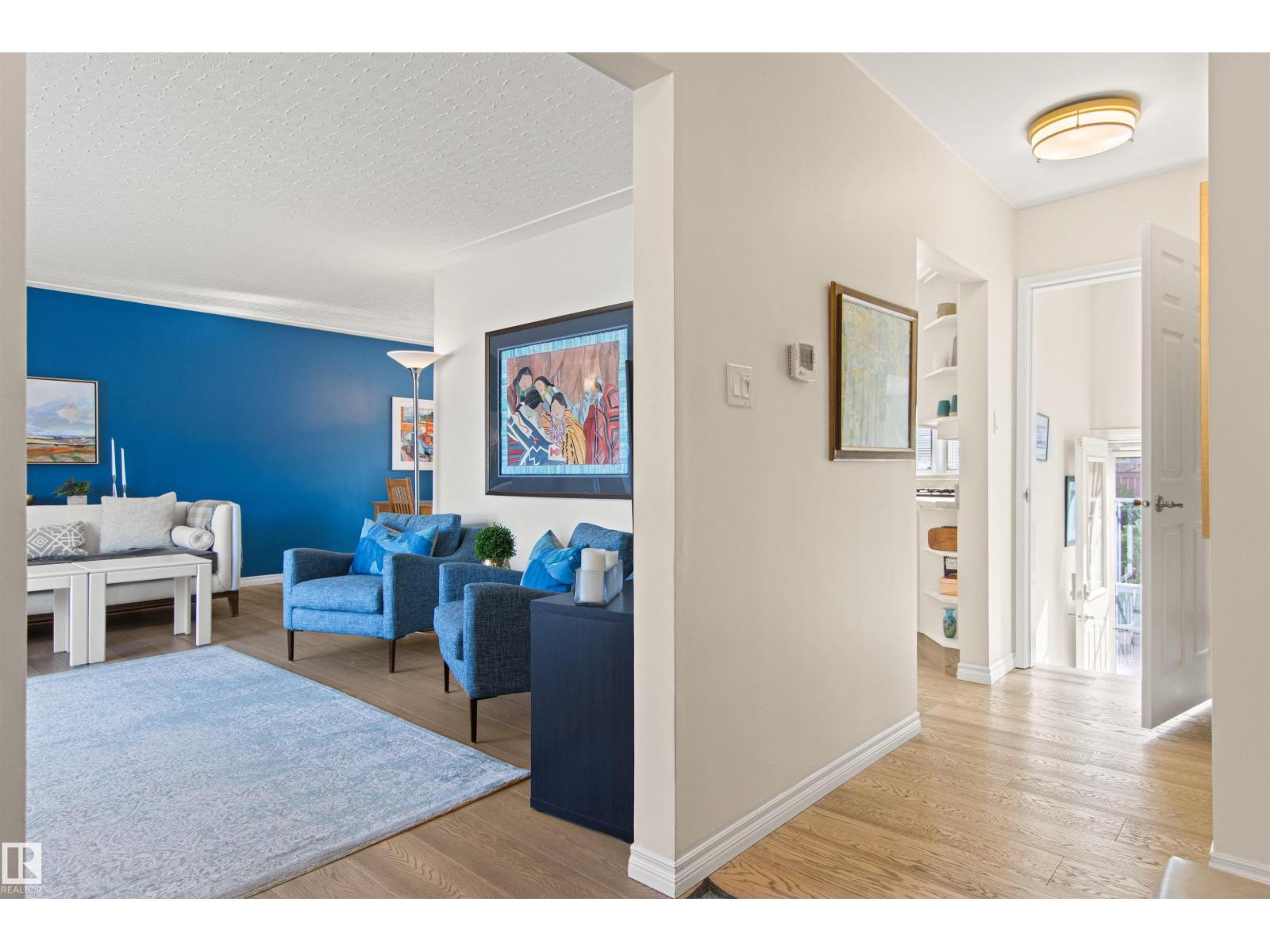 15405 75 Av Nw Property Photo 4