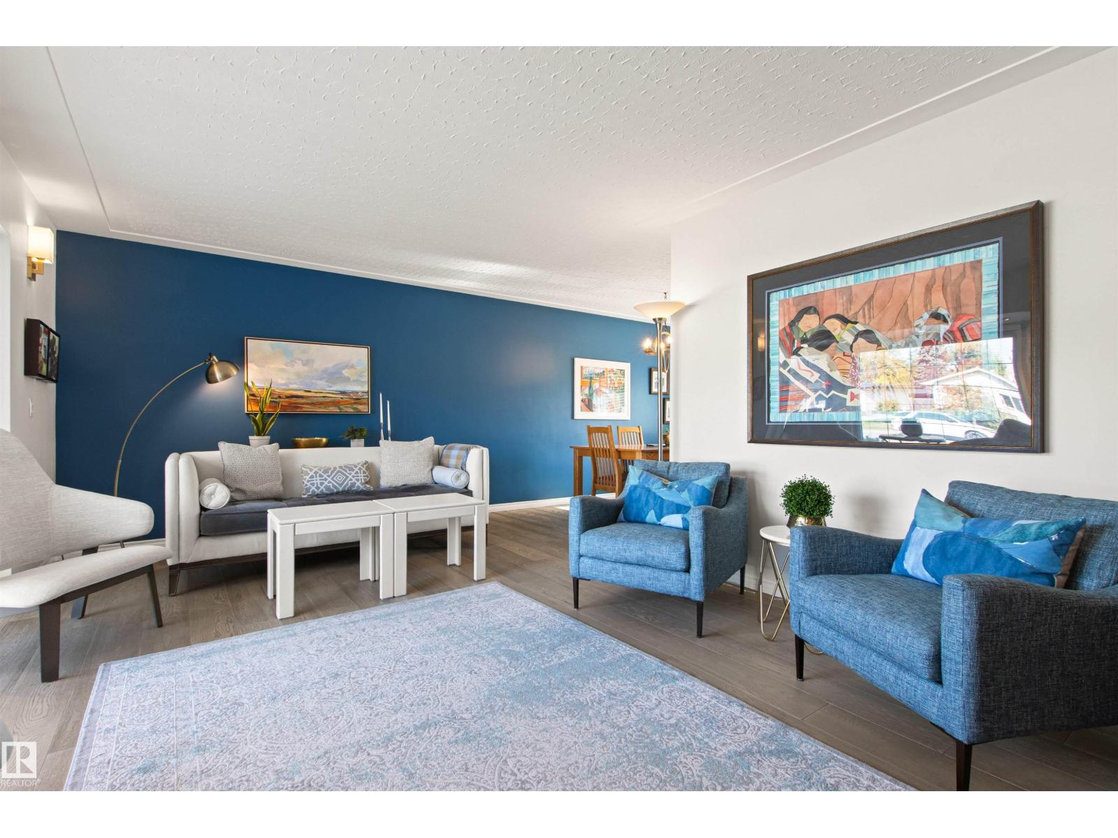 15405 75 Av Nw Property Photo 6