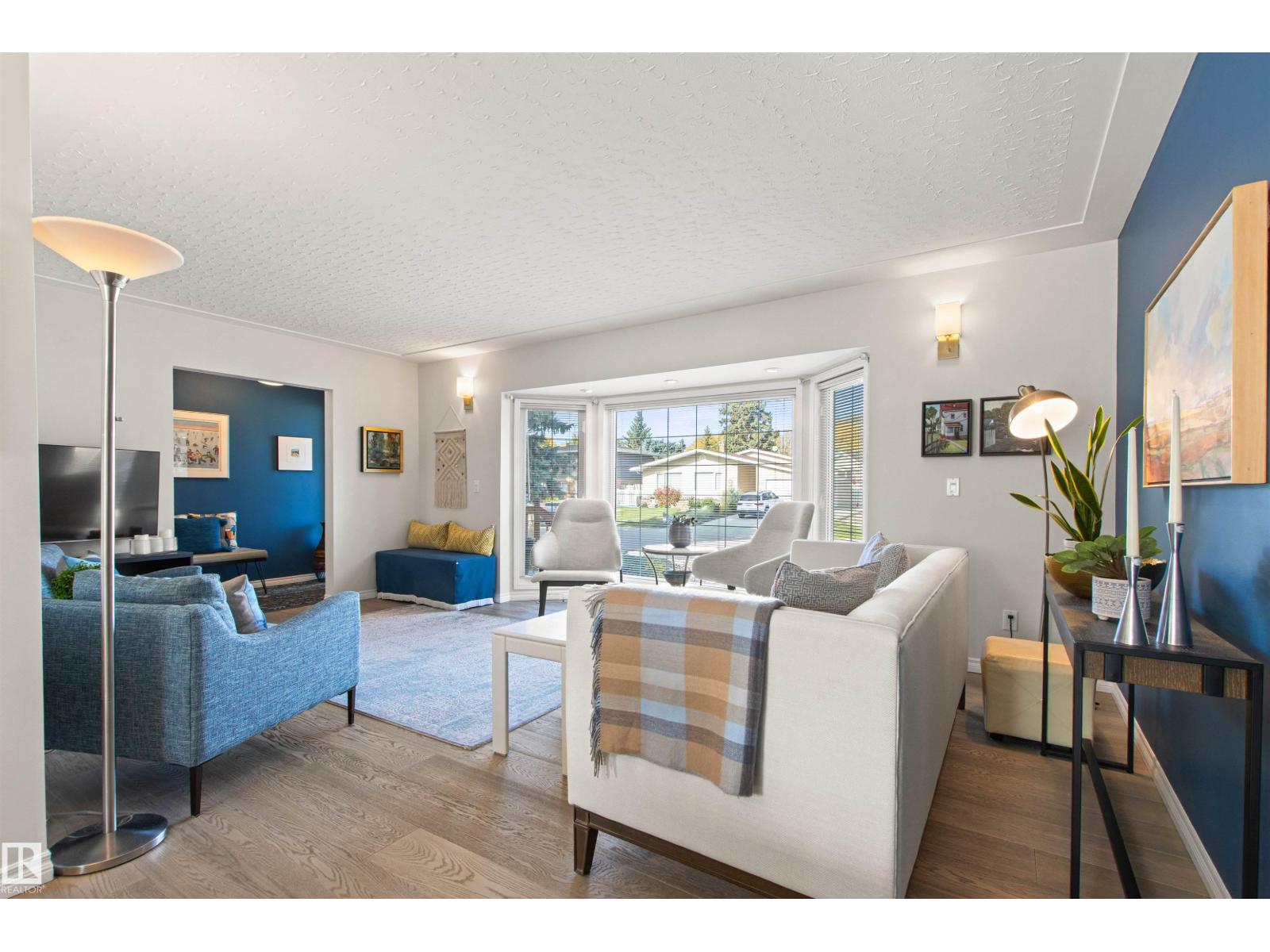 15405 75 Av Nw Property Photo 12