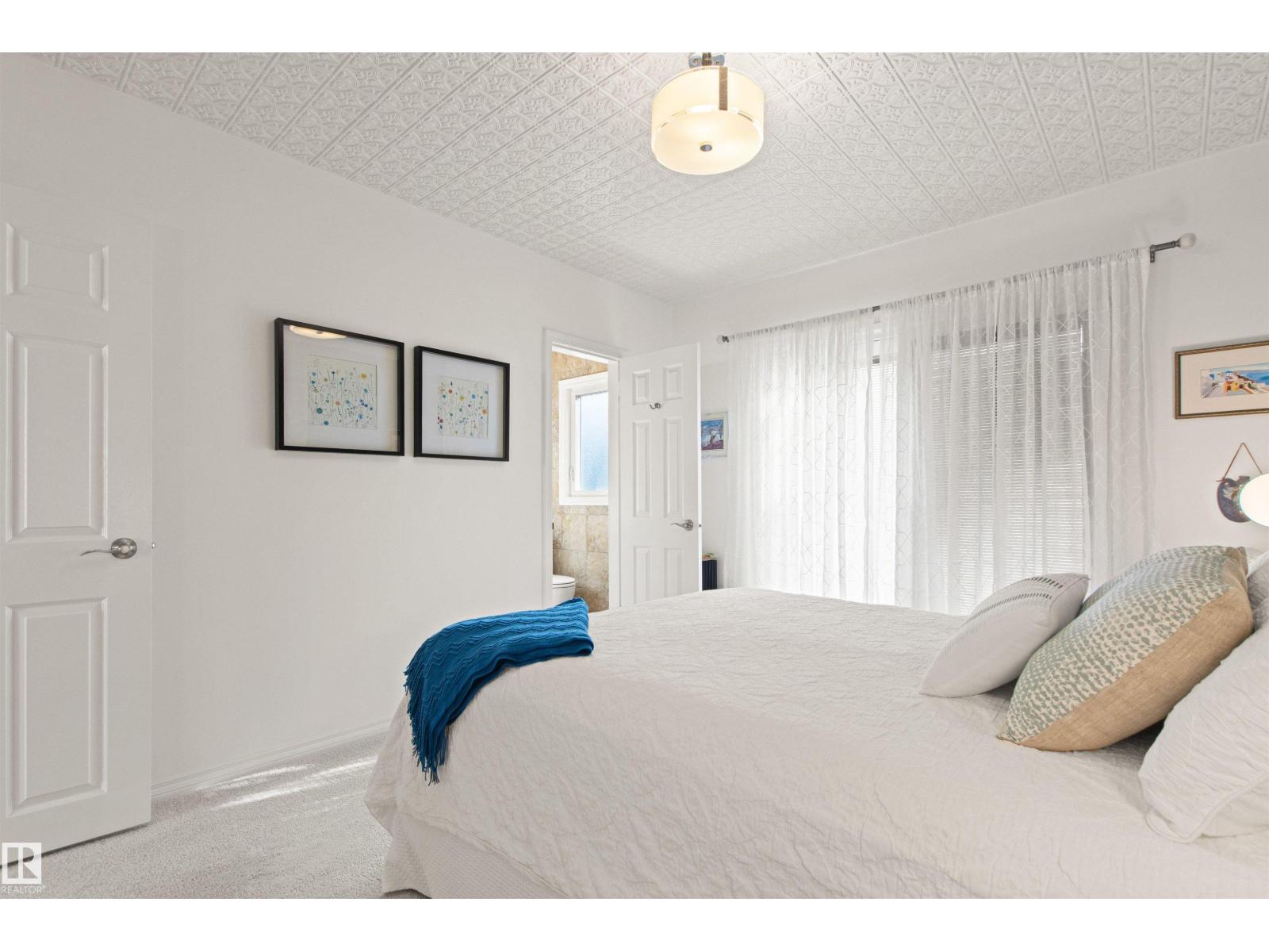 15405 75 Av Nw Property Photo 25