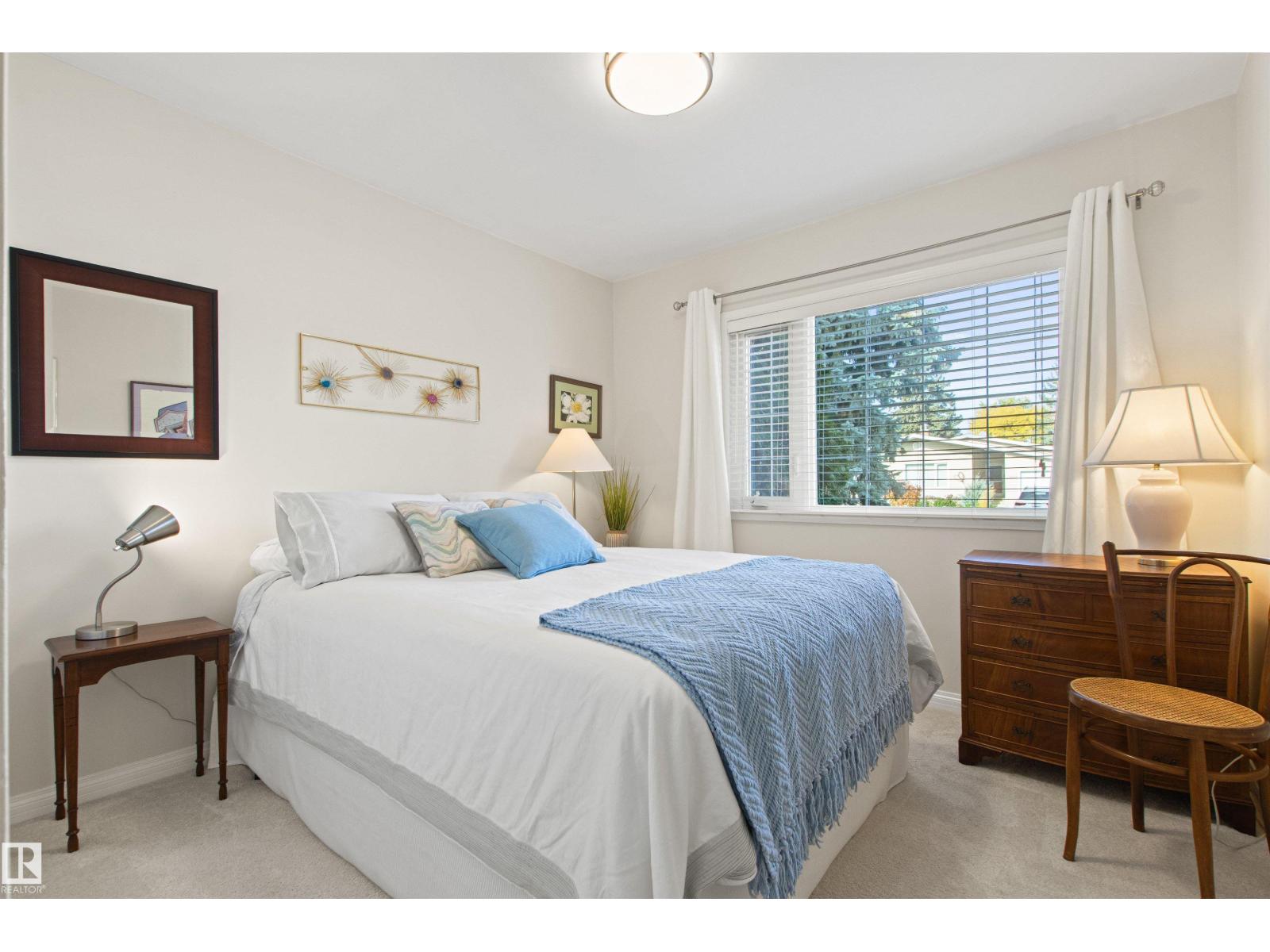 15405 75 Av Nw Property Photo 29