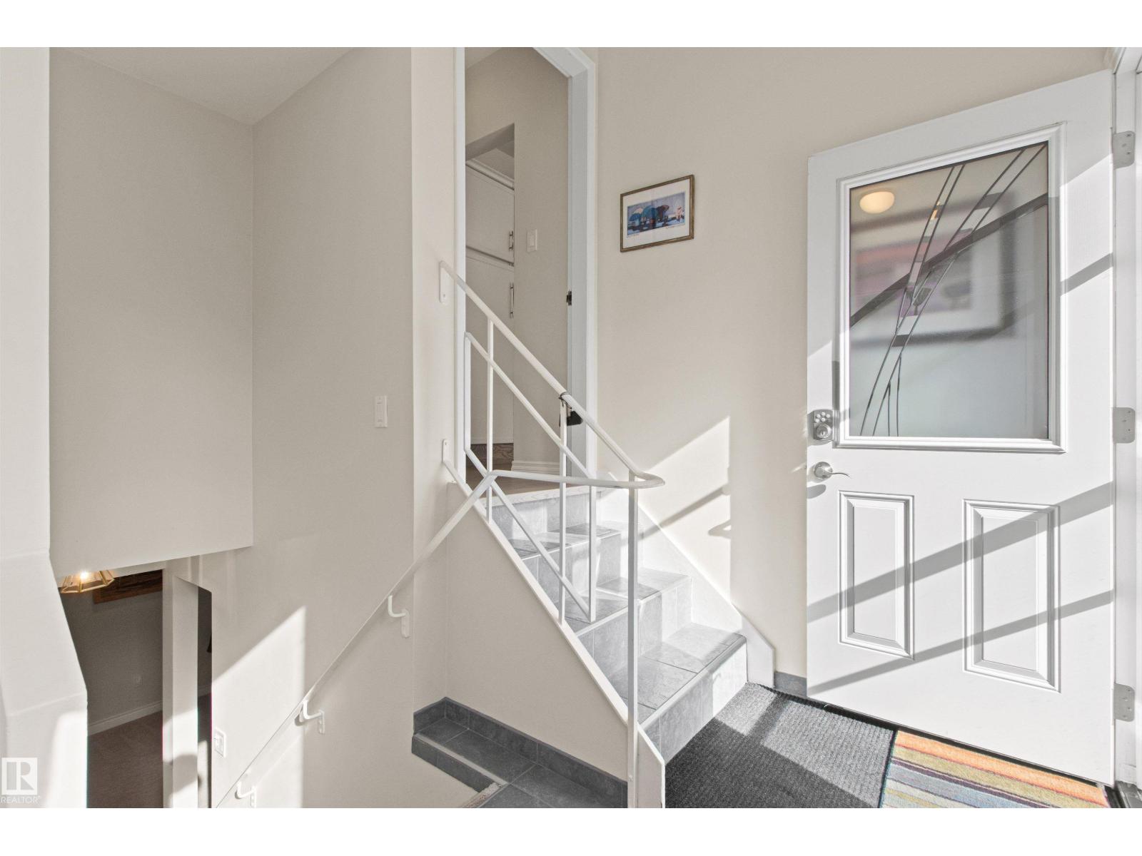 15405 75 Av Nw Property Photo 35