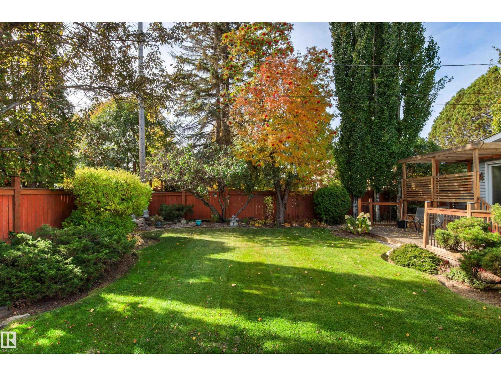 15405 75 Av Nw Property Photo 54