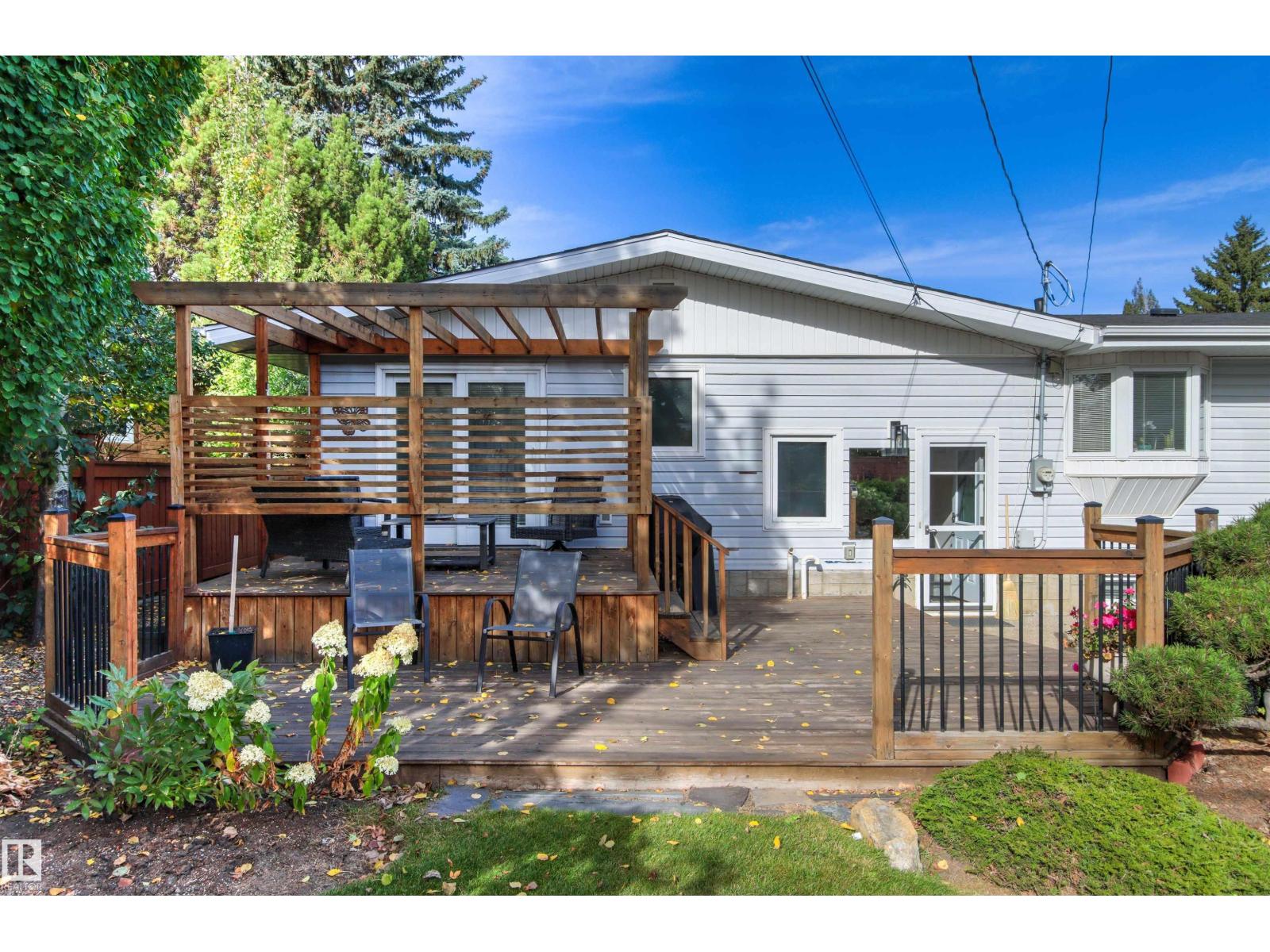 15405 75 Av Nw Property Photo 59